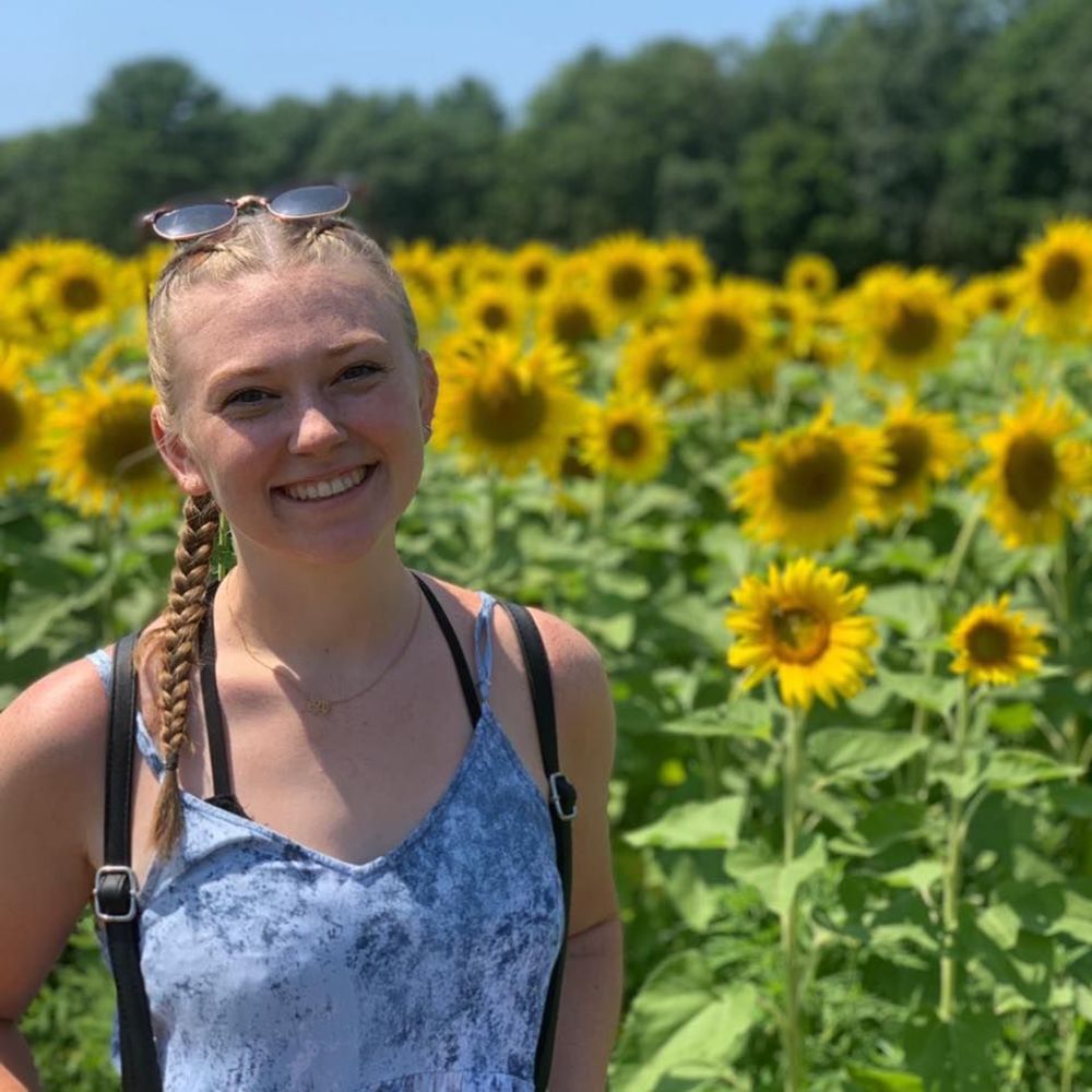 Meet your Posher, Hannah